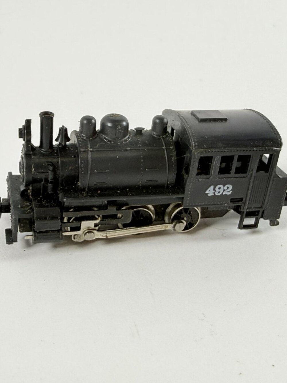 Vintage Life Like V Black Steam Locomotive Train 492 not Tested